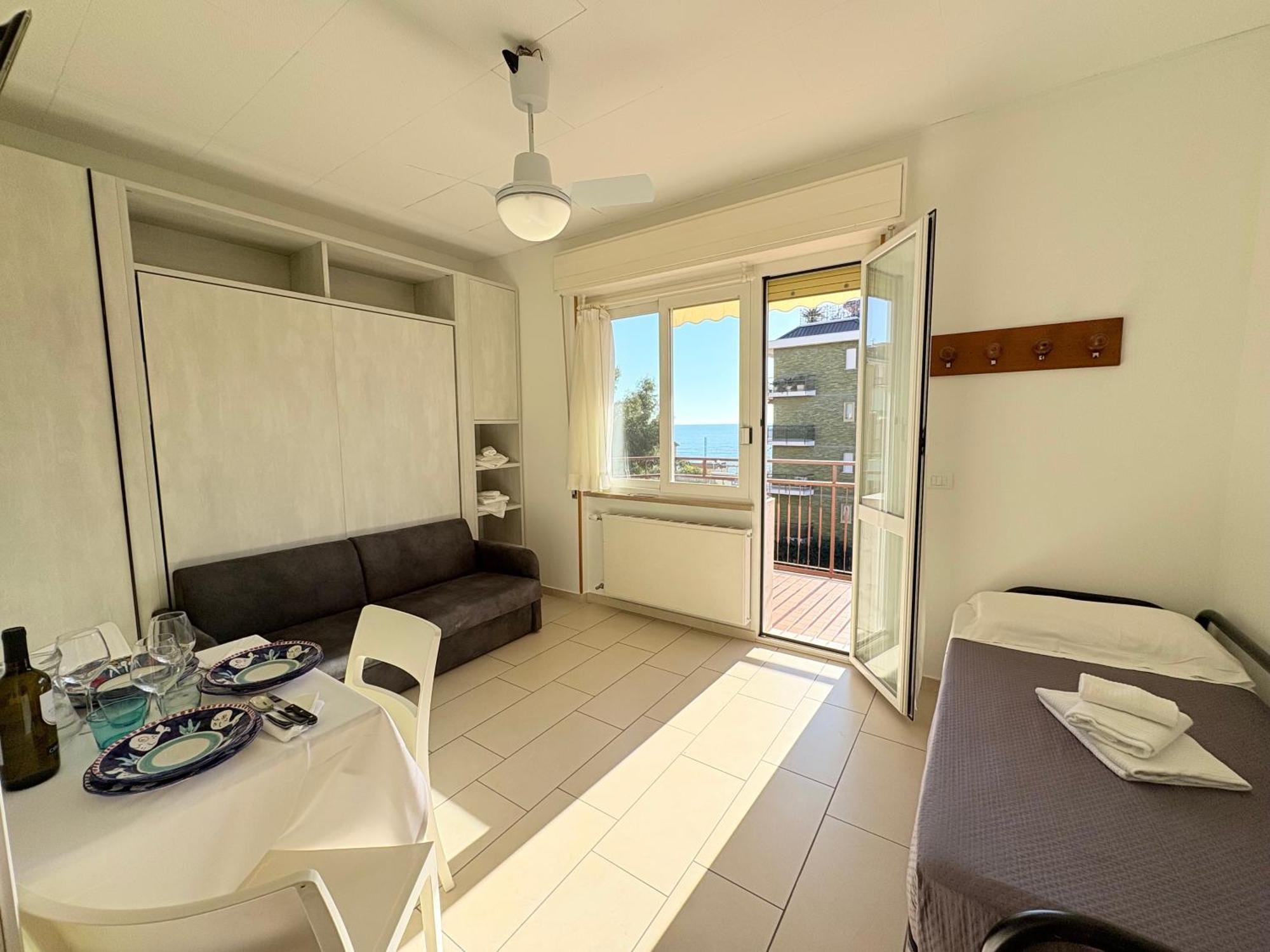 Ligure Residence Pietra Ligure Bagian luar foto