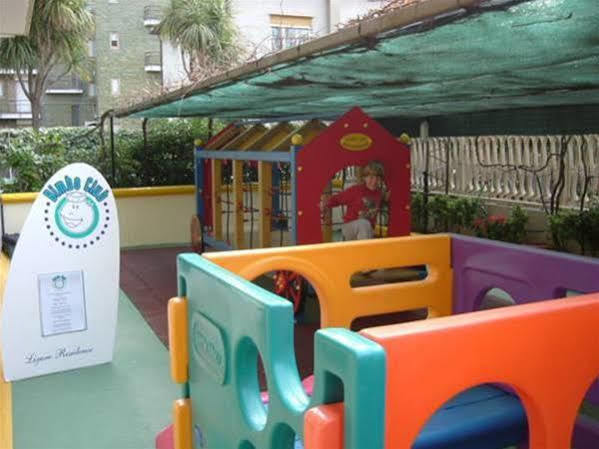 Ligure Residence Pietra Ligure Bagian luar foto